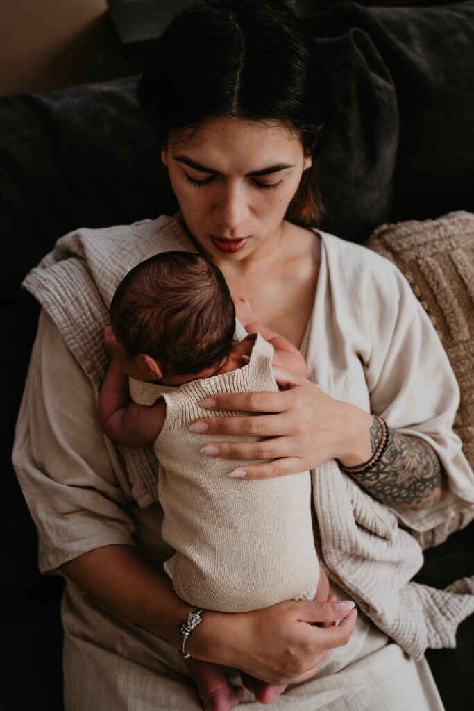 Newbornshoot thuis | Amanda Kruize Fotografie