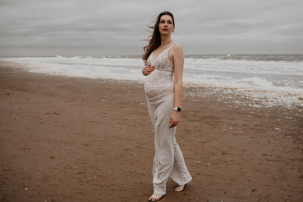 Zwangerschapsshoot op het strand