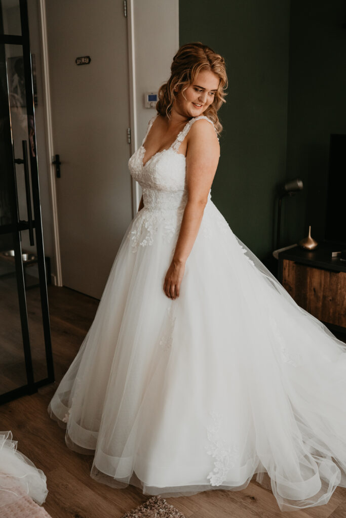 Getting ready, bruiloft, drenthe