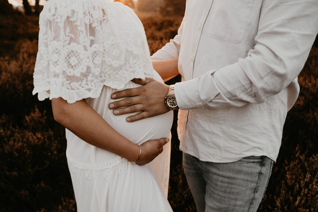 zwangerschap vastgelegd op de heide