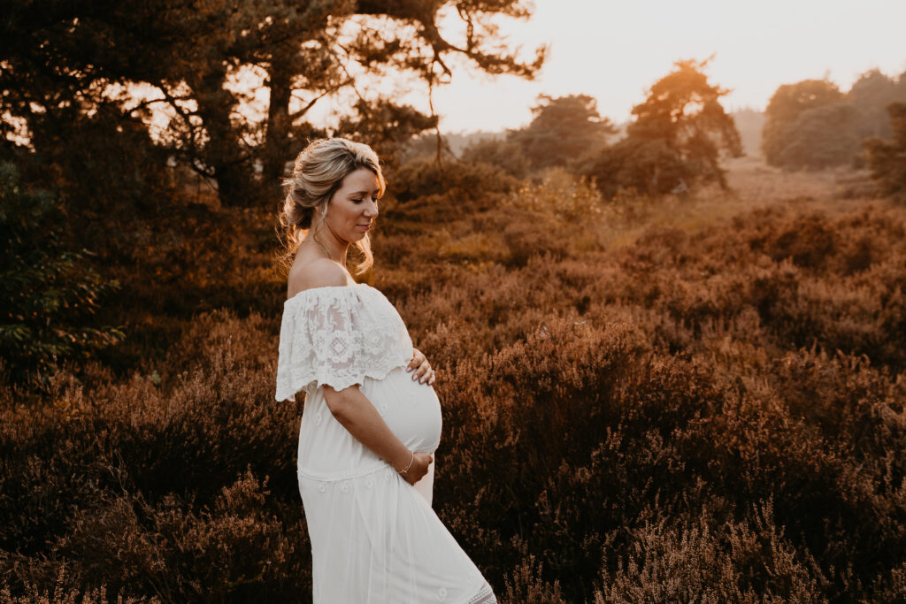 zwangerschap vastgelegd op de heide